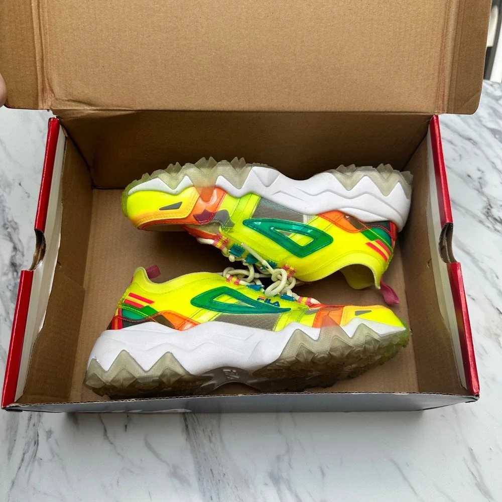 Fila Oakmont TL Womens 7 Neon Sneakers Colorful Retro Streetwear